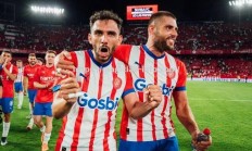 星空体育-巴黎圣日耳曼客场夺冠意甲冠军宝座