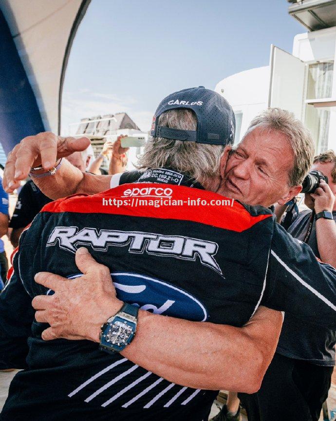 摩洛哥选手夺得短跑比赛冠军 摩洛哥选手夺得短跑比赛冠军